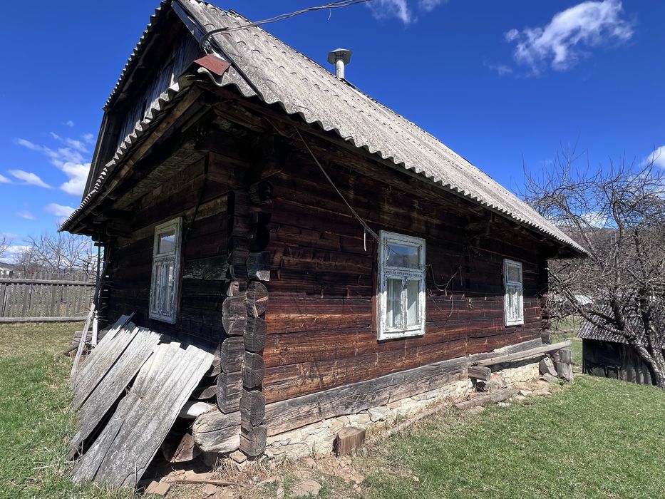 Продається будинок у с. Негровець та 18 сотих