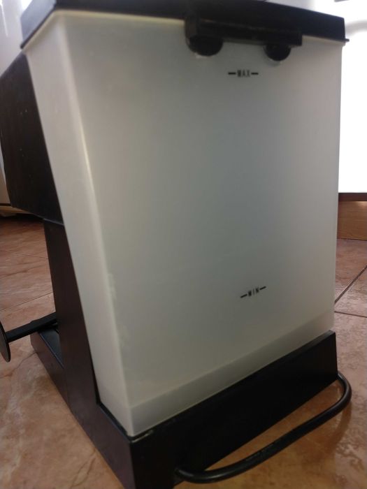 Кавоварка Vitek VT-1511BK