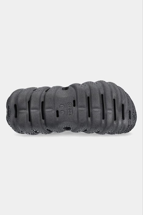 Шльопанці Crocs Echo Crackle Clog