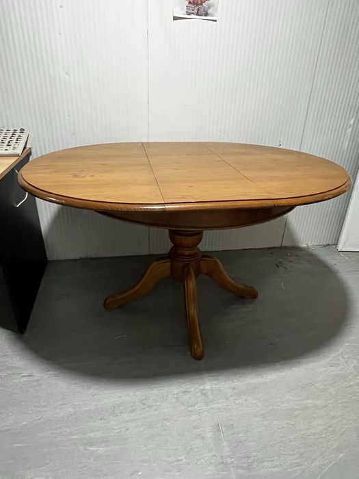 Mesa de madeira extensivel