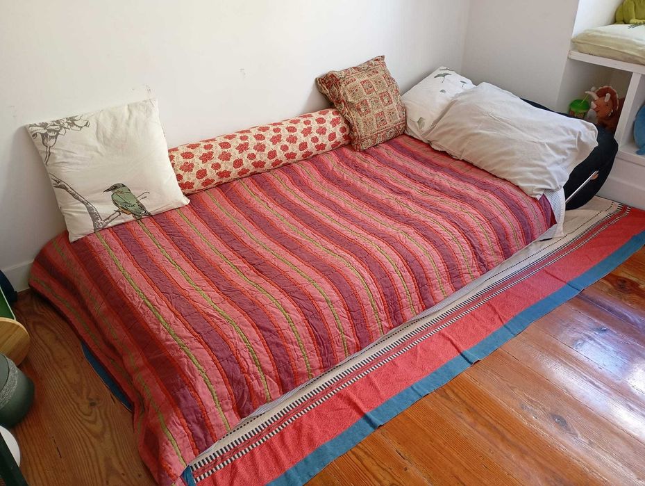Poltrona-cama azul desmontável, duas funções - IKEA