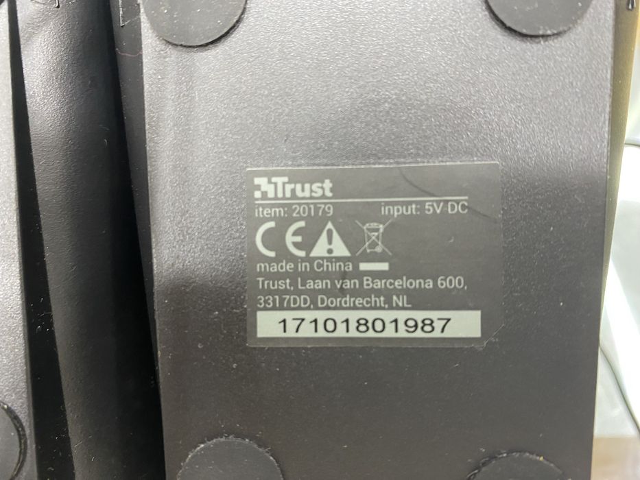 Trust Speaker Set Columns64730141446786124