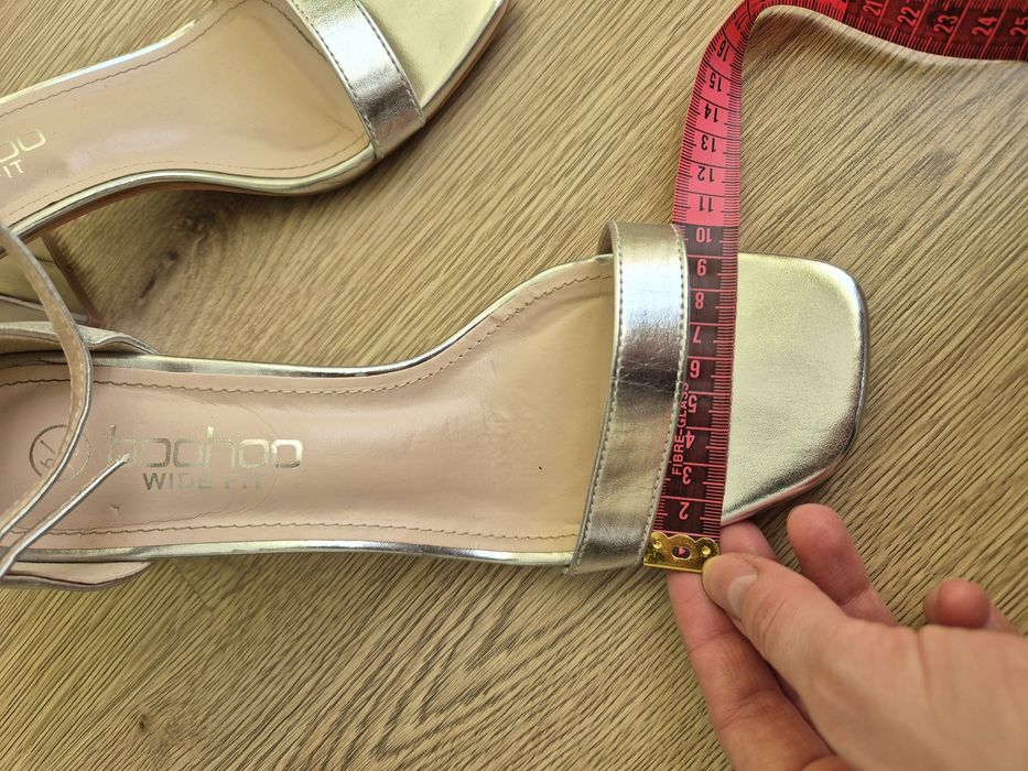 Босоніжки літні жіночі