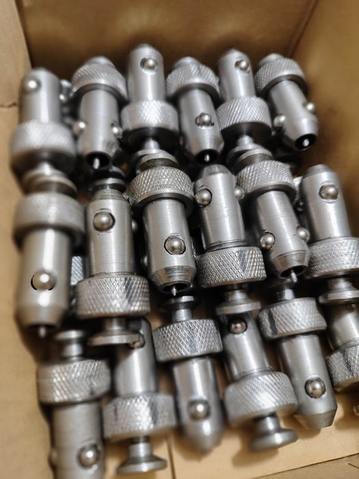 Швидкозатискний болт для зварювального столу Зигмунда. Болт сварочного