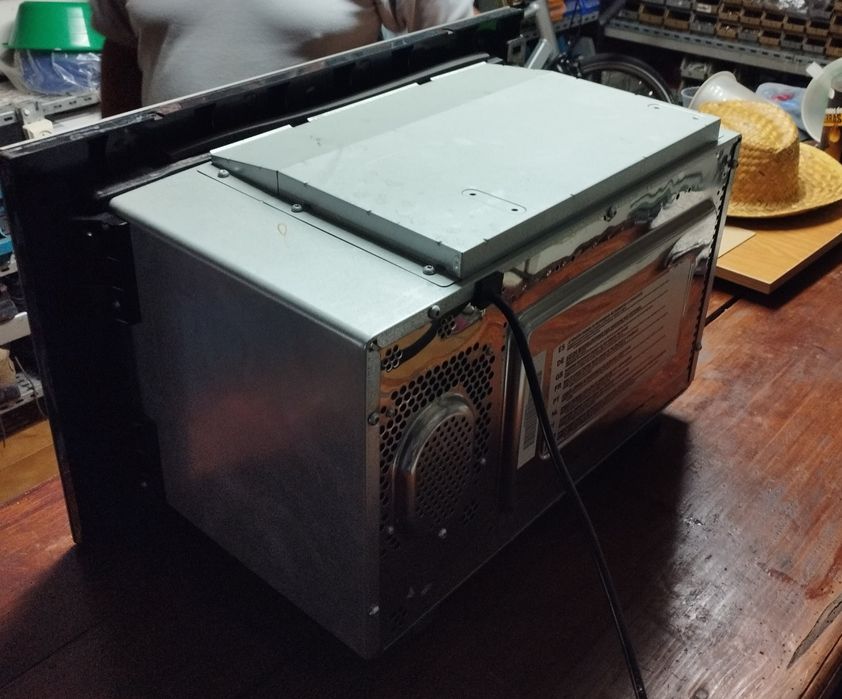 Microondas Teka de encastre