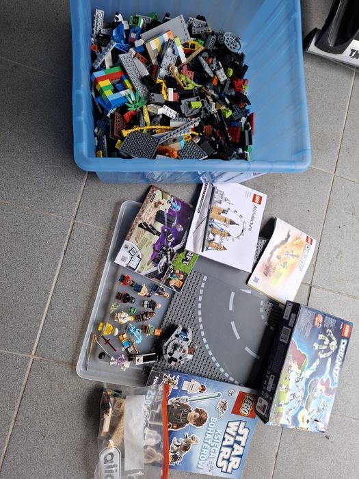 Zestaw klocków lego minecraft  i inne  figurki