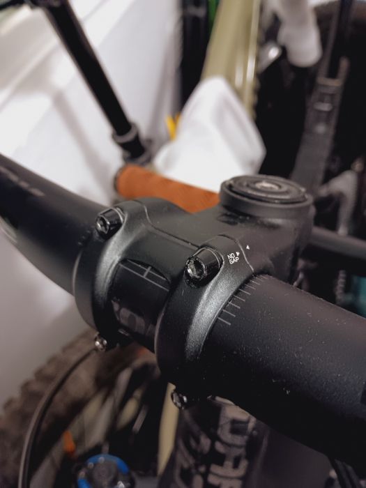 Avanço BTT SIXPACK Racing Vertic Stem