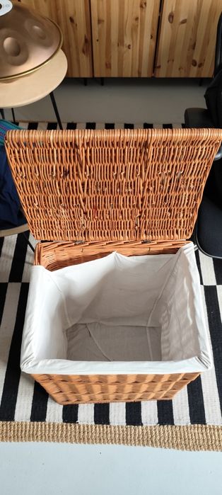 Kosz wiklinowy na pranie