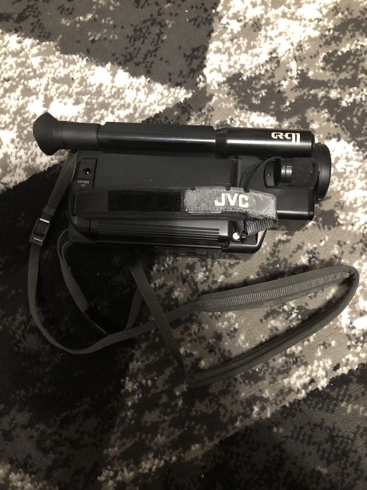 Kamera analogowa JVC GR-C11S