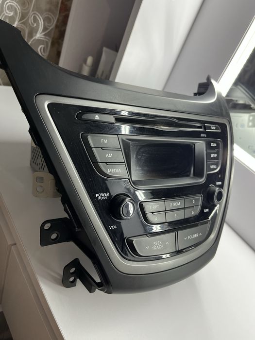 Магнітола штатна Hyundai Accent