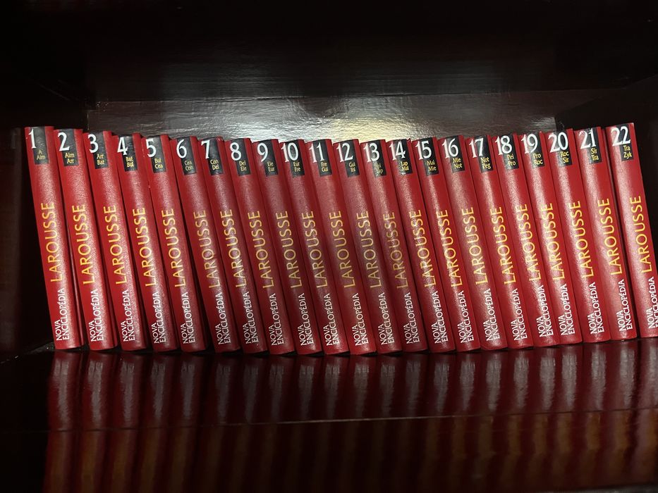 Nova Enciclopédia Larousse