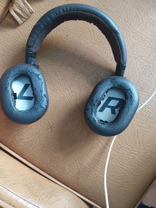 Наушники Plantronics BackBeat Pro 2 (Brown)