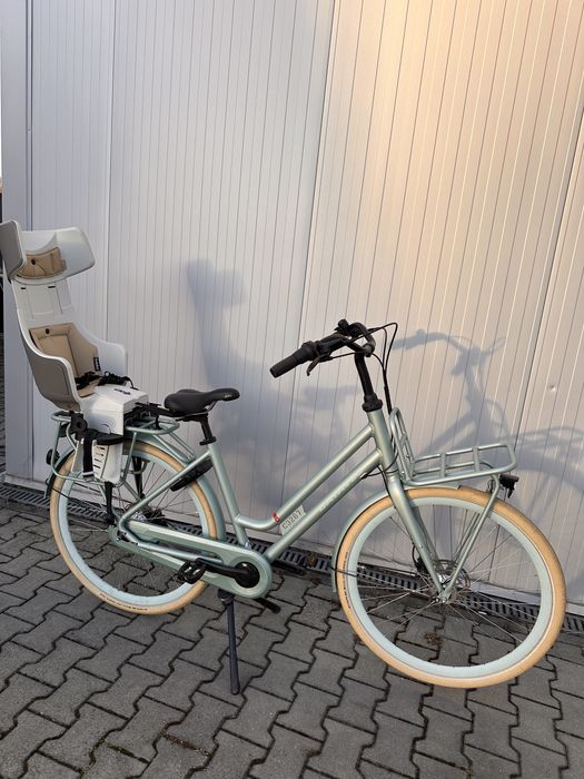 Rower miejski - damka BATAVUS z fotelikiem BOBIKE