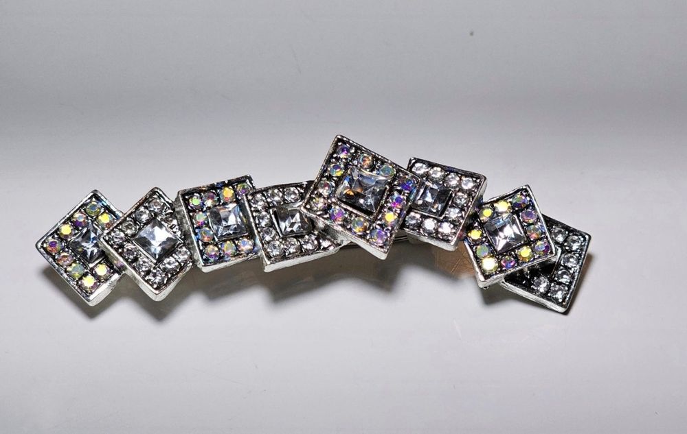 Broszka z Cyrkoniami