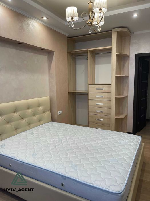 WOW! ДУУЖЕ стильна 2к квартира 70 м2 на вул Драгоманова 2-Б !