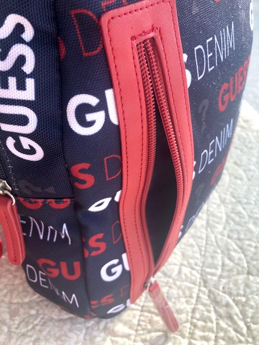 Guess plecak w napisy