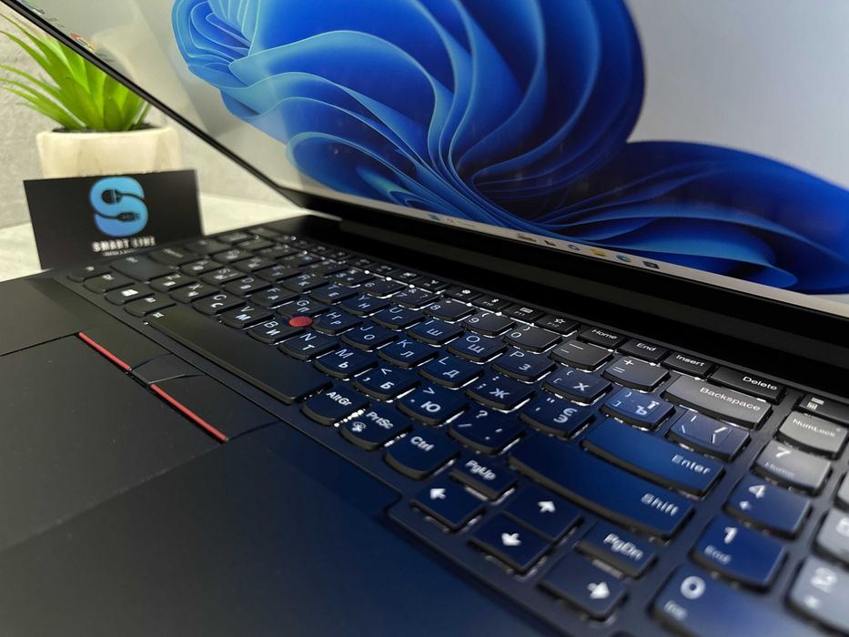 15.6”/Мультимедійний ноутбук Lenovo E590/i5-8265U/256gb ssd/8gb ddr4