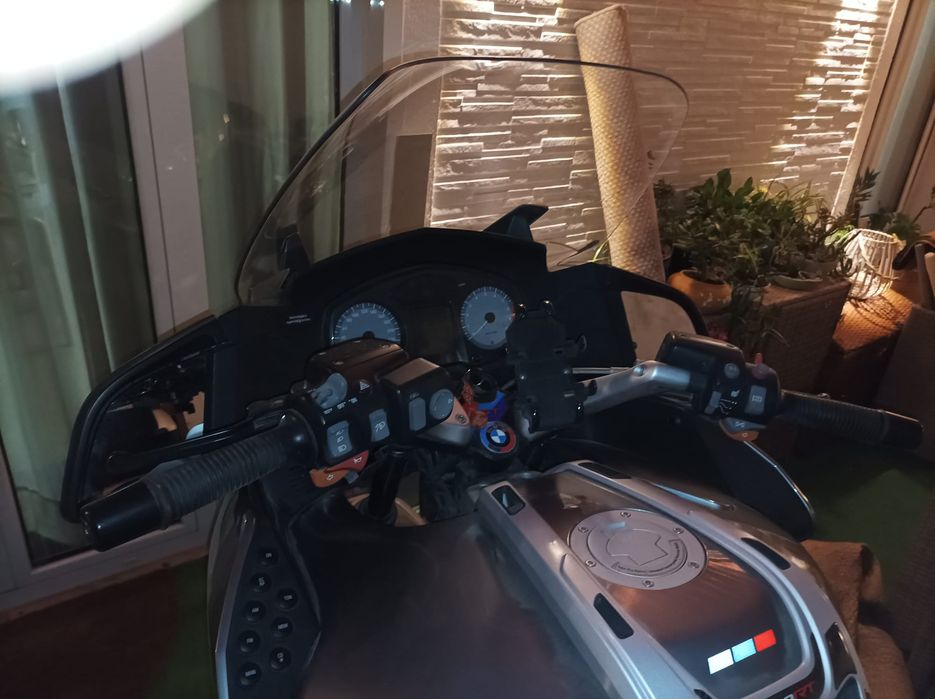 BMW RT 1200 com Viseira Elétrica e Malas