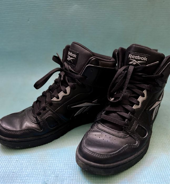 Jesienne buty skorzane wysokie Reebok Classic 40 rozmiar