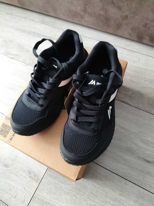 Nowe buty Martes rozmiar 36