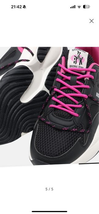 Продам нові жіночі кросівки Bikkemberg