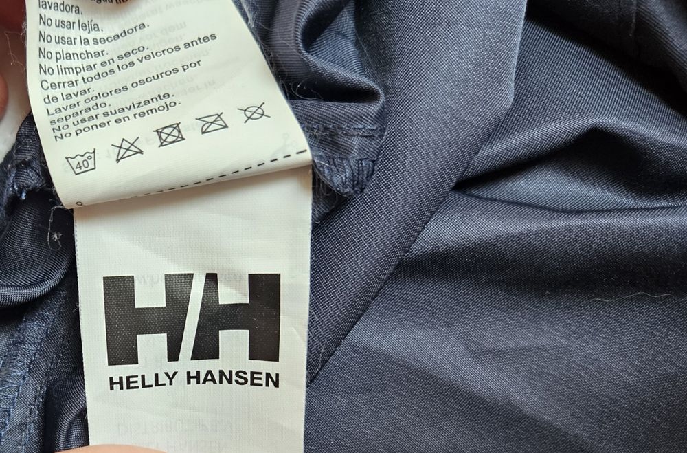 szorty, krótkie spodenki Helly Hansen r.M/38