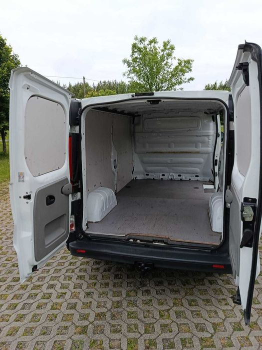 Opel vivaro 2011