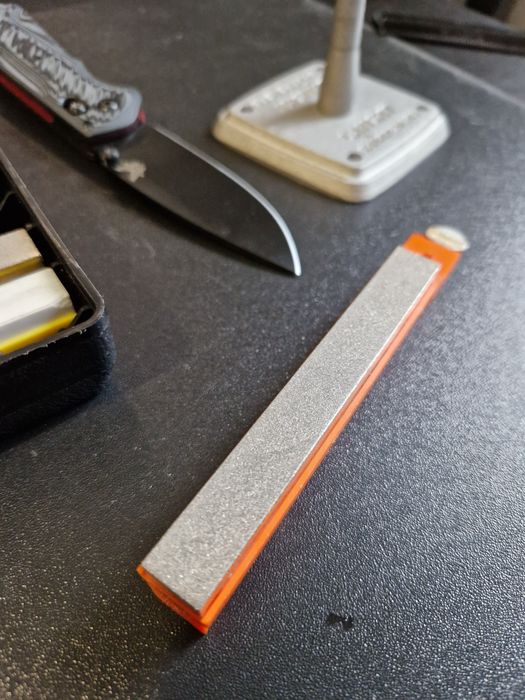 Ostrzałka Lansky Standard Diamond + Kamień UltraFine + Stojak montażow