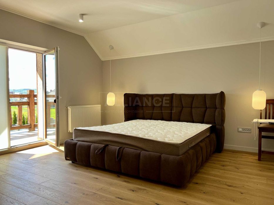 Просторий 2х пов. будинок з ділянкою 9 сот. Ремонт, меблі та техніка!