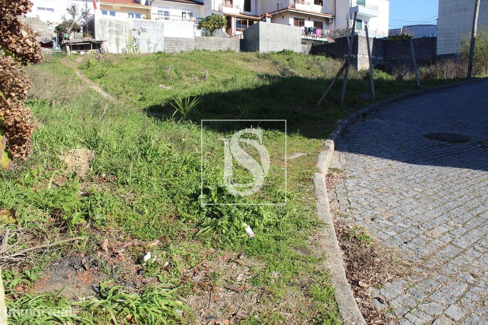 Terreno, Porto, Valongo, Campo e Sobrado