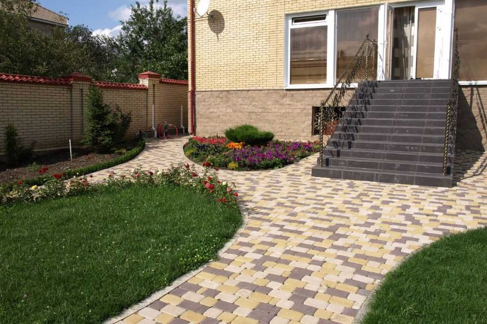 Укладка тротуарной плитки/Тротуарная плитка - Будівельні послуги Одеса ...