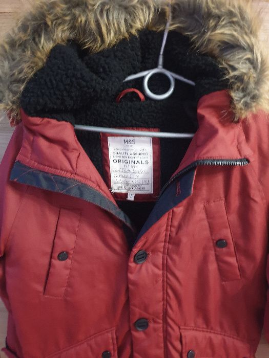 kurtke w rozmiarze 140cm firmy Marks&Spencer stan bardzo dobry