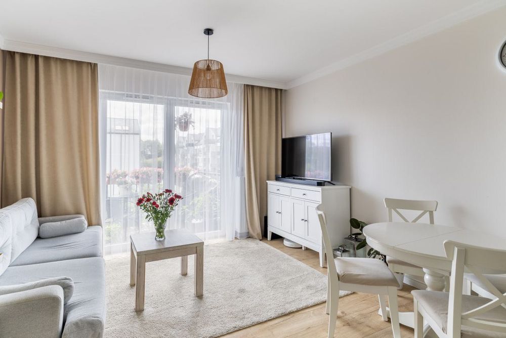 Wynajmę  mieszkanie 61,42 m2 z garażem podziemnym Ul. Niepołomicka 50