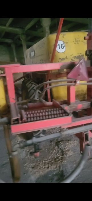 Оприскувач ОП-2000