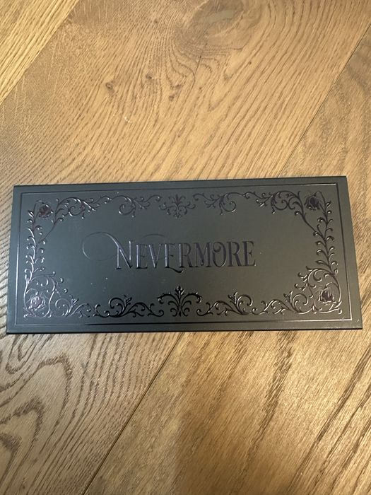 Paleta Do Oczu Ensley Reign Nevermore