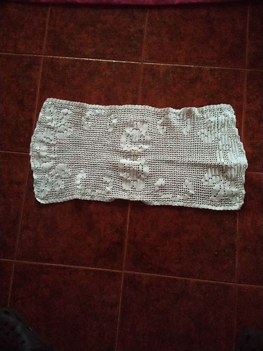 Napron.            .