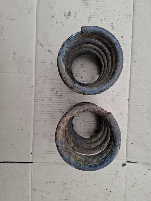 Sprężyny zawieszenia Fiat 126p Maluch