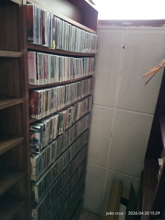 Cds e vinil antigos para venda
