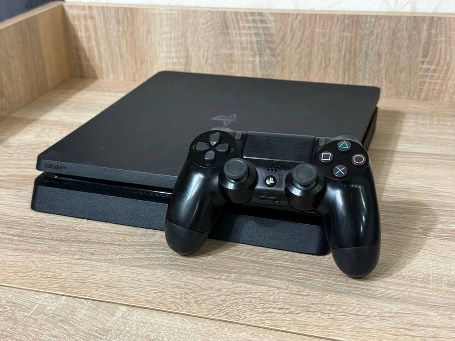 Продам Sony PS4 Slim 512Gb | 2 Геймпада