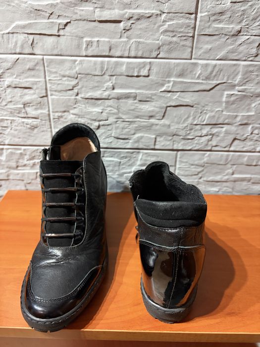 Sneakersy Eksbut 39