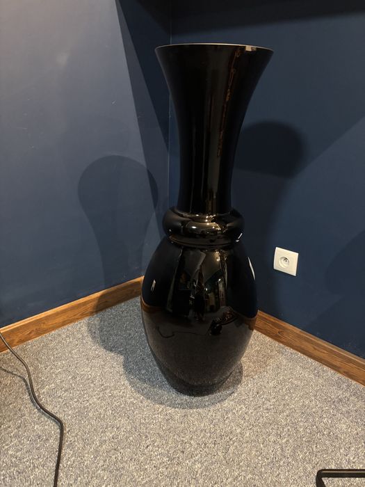 Elegancki czarny wazon dekoracyjny – 100 cm wysokości