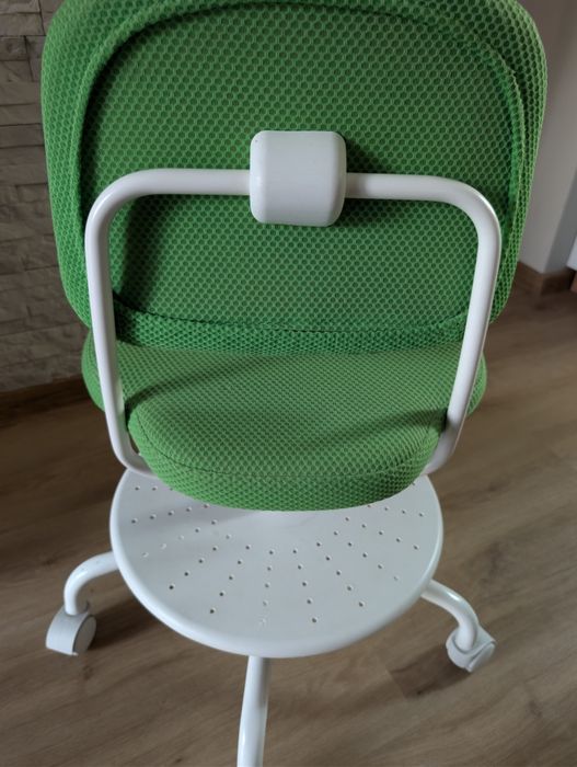 Krzesło dziecięce obrotowe
