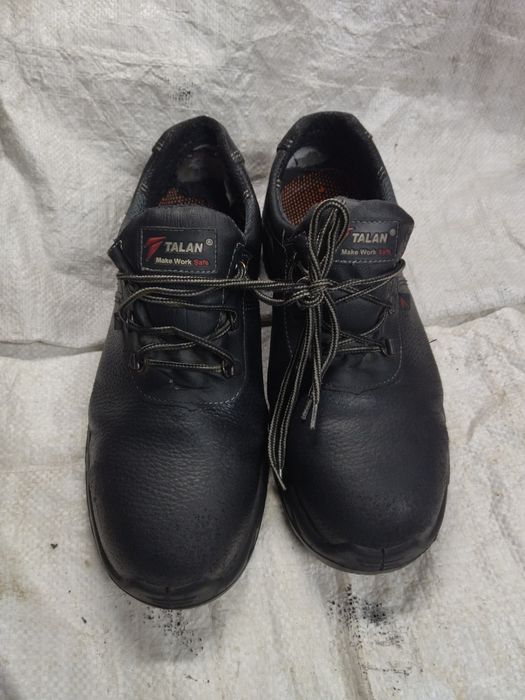 Продам туфли берцы рабочие
