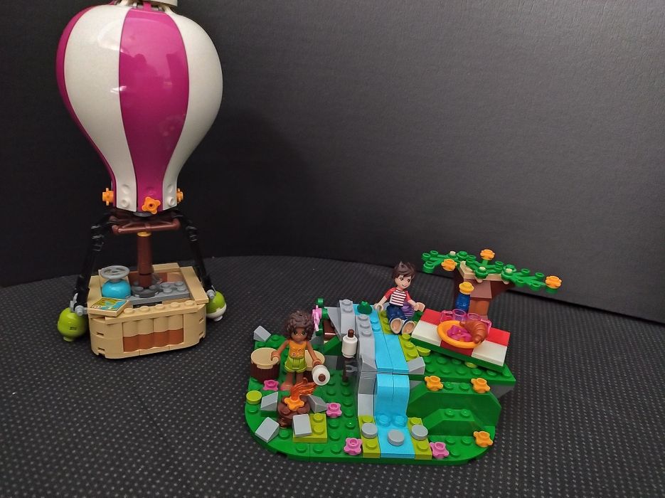 Lego friends balon w heartlake 41097