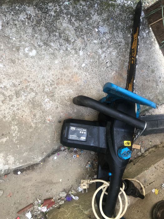 Moto serra em muito bom estado