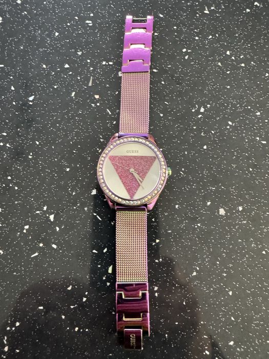 Zegarek Guess model tri glitz mesh rainbow gwoo 18L1