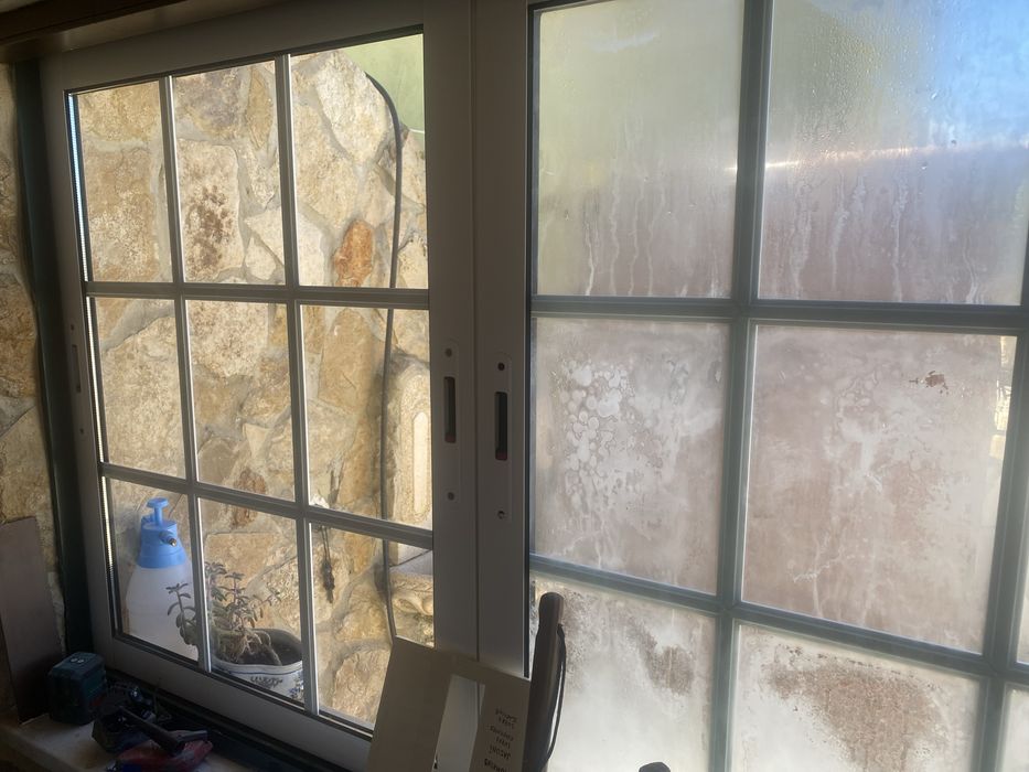 Double-glazed window frame, 3 sashes64286458591363122