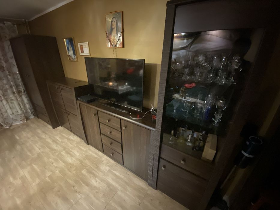 Zestaw mebli do salonu z ławą