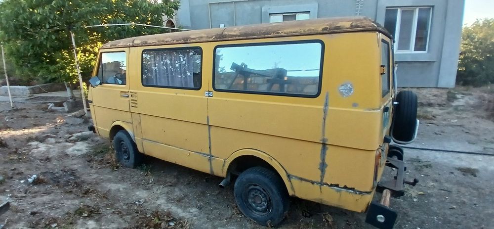 Volkswagen  LT28