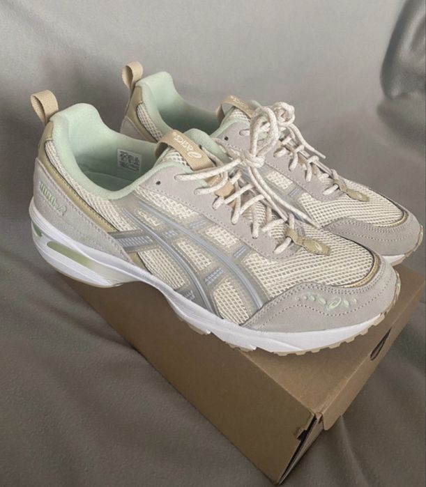 ASICS SNEAKERSY GEL-1090V2  44-28.5 cm